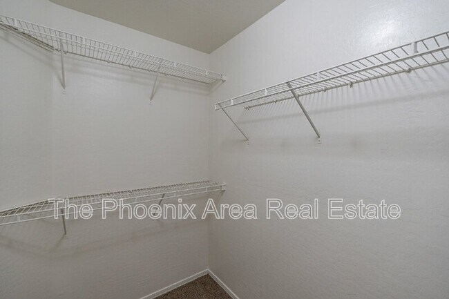 Building Photo - 28214 N Quartz Way