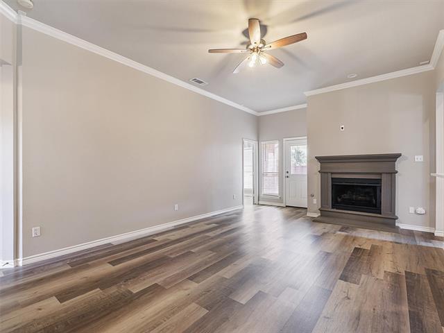Building Photo - 2709 Vail Dr