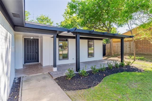 Building Photo - 220 Jeaneta Ave