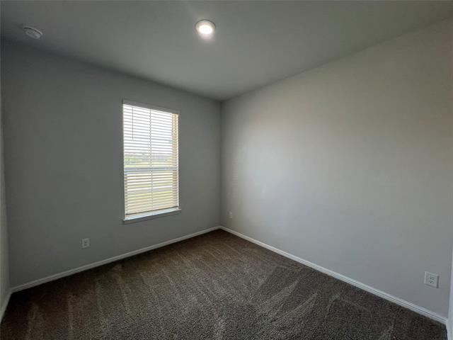 Building Photo - 912 Rothville Ln