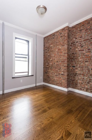 Building Photo - E 3RD ST.