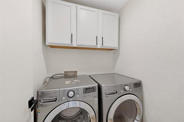 Building Photo - 3233 Santana Ln