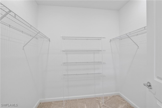 Building Photo - 42425 Cascade Dr