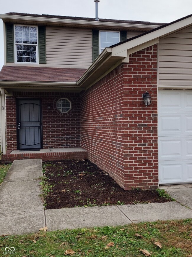 Building Photo - 3633 S Rural St