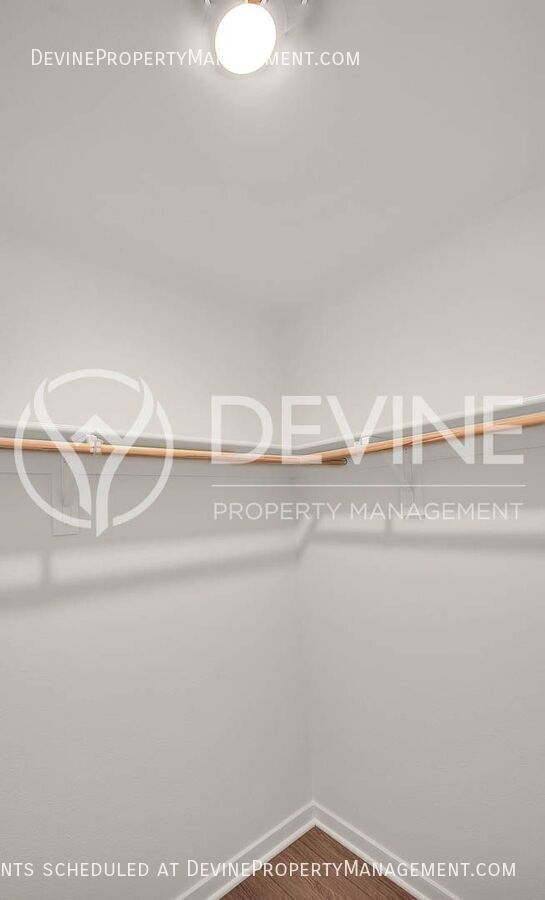 Building Photo - 2723 Emerald Bay Dr