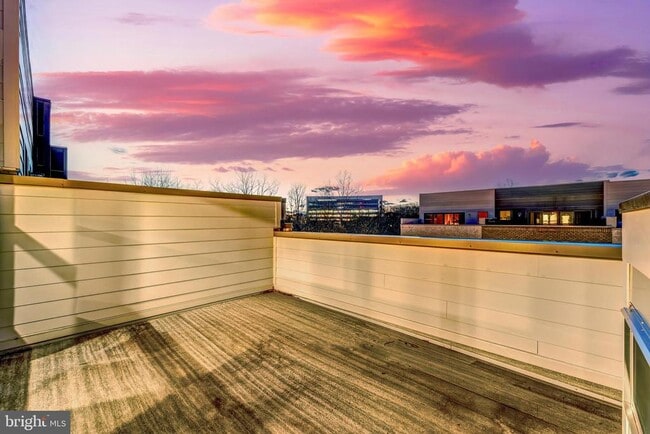 Building Photo - 12742 Verdant Wy