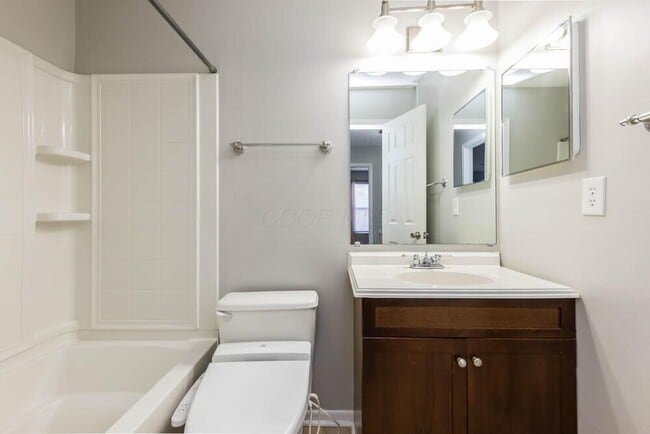 Building Photo - 2439 Sutter Pkwy