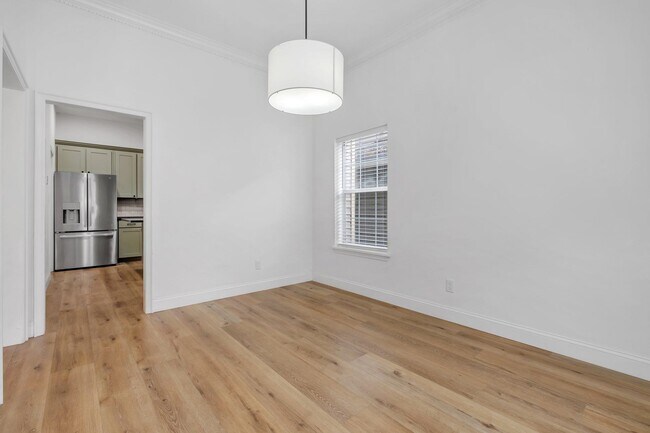 Building Photo - 2704 Nantucket Ln