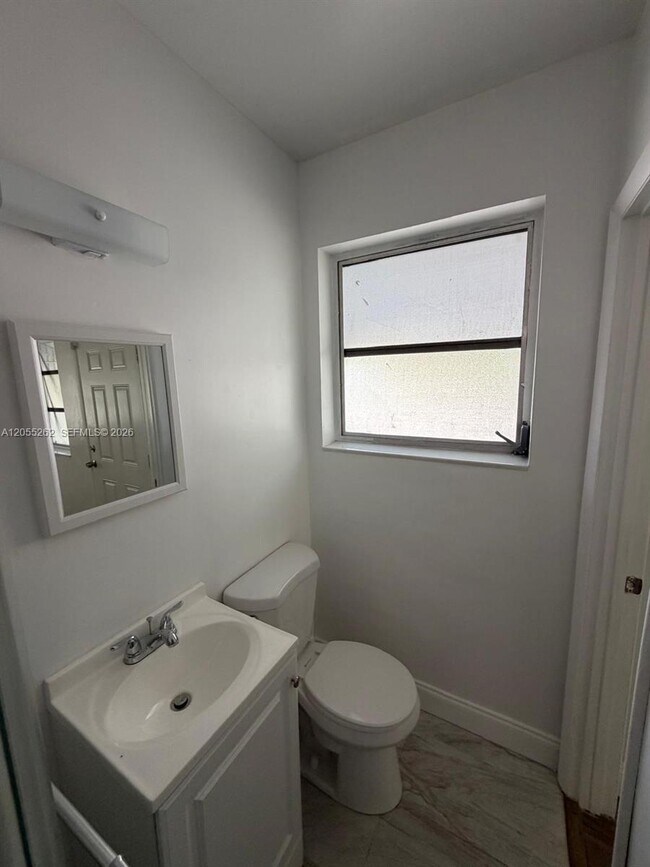 Building Photo - 890 NW 55th St