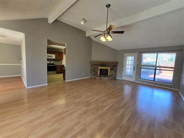 Building Photo - 877 Harvest Glen Dr