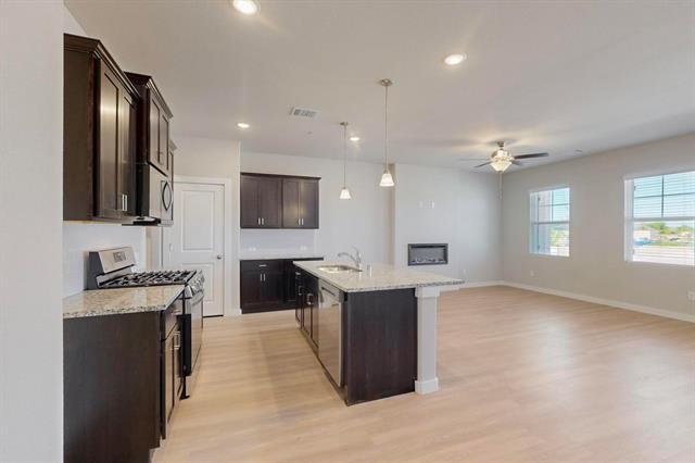 Building Photo - 1520 Solterra Blvd
