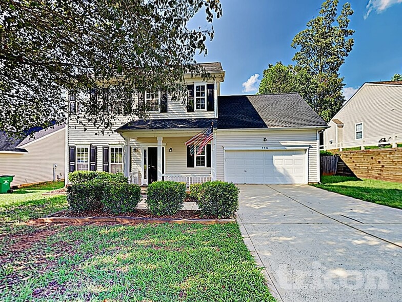 Building Photo - 5936 Briggs Dr