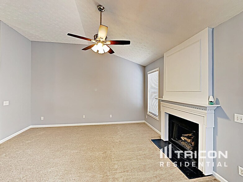 Building Photo - 420 Heathcliff Ct