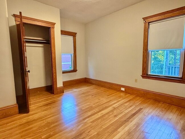 Building Photo - 267 Boston Ave