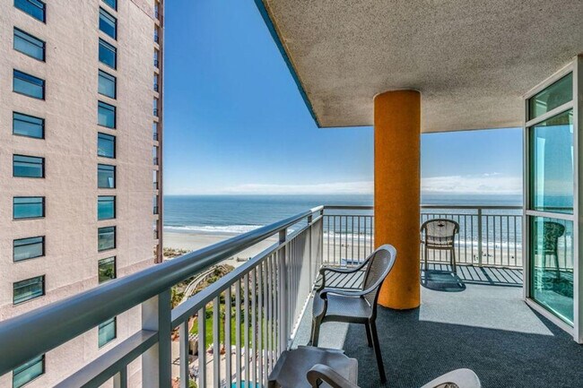 Building Photo - 5200 N Ocean Blvd