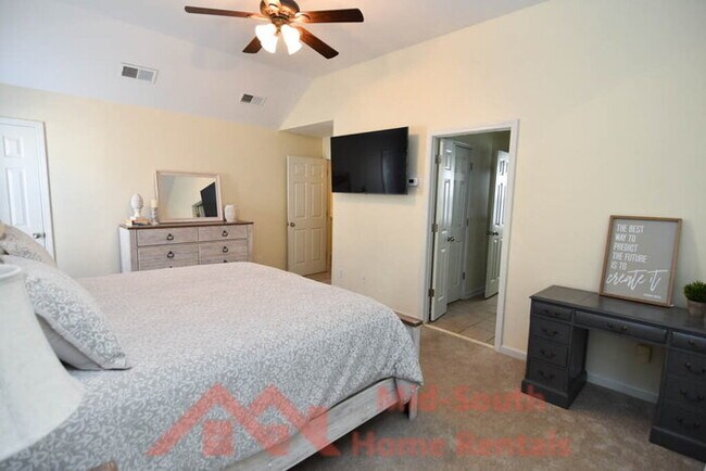 Building Photo - 1342 Harbor Park Dr