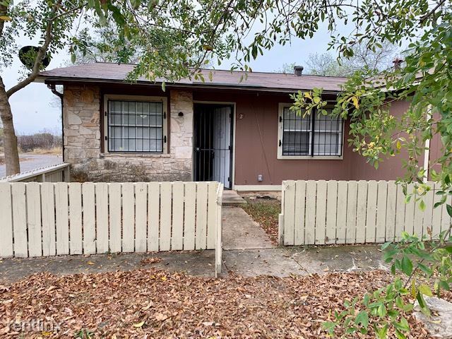 Building Photo - 1 br, 1 bath 4plex - 7135 Glen Terrace 2