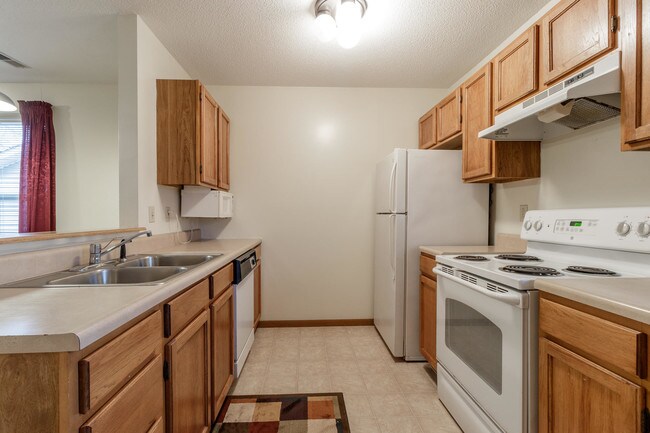 Building Photo - 2430 Pimlico Ct