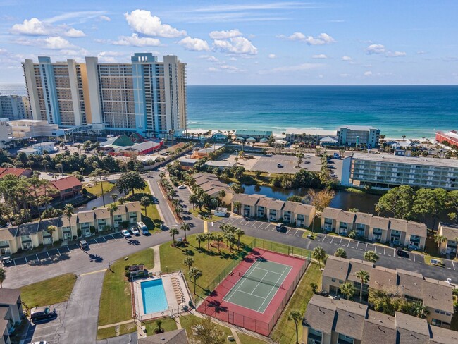 Building Photo - Gulf Highlands Beach Resort