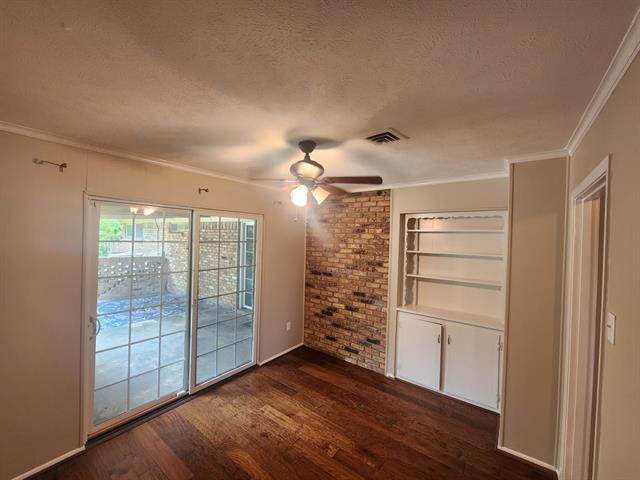 Building Photo - 3410 Whitehall Dr