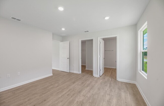 Building Photo - 149 Needle Thrush Cir