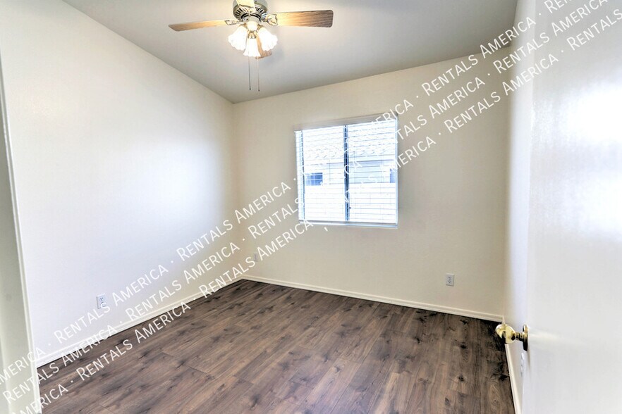 Building Photo - 10984 N Double Eagle Ct