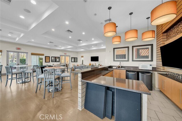 Building Photo - 5450 Strand