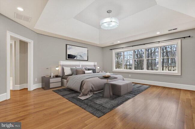 Building Photo - 7002 River Oaks Dr