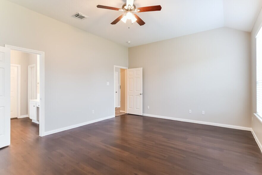 Building Photo - 2402 Birch Canyon Ct