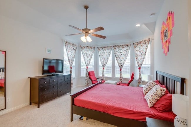 Building Photo - 103 Farola Cove