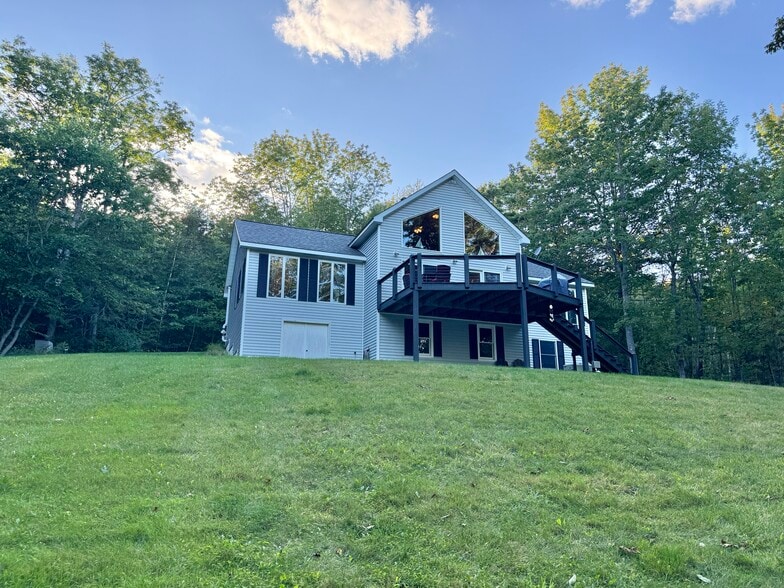 Building Photo - 5 Bracken Ln