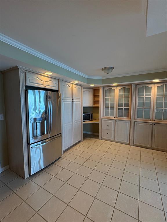 Building Photo - 675 S Gulfview Blvd