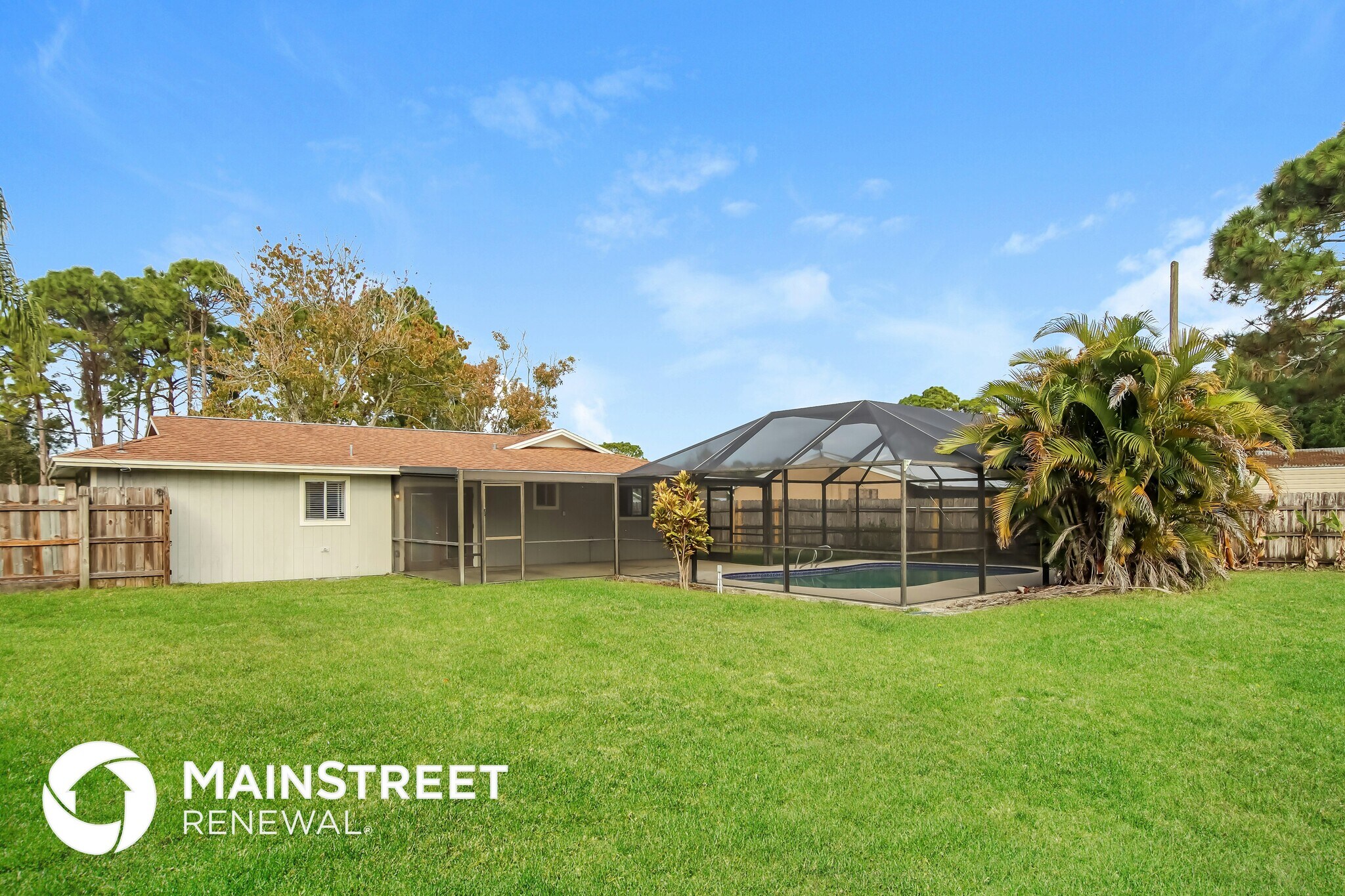 Building Photo - 1130 Emerald Rd SE