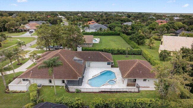 Building Photo - 1295 Longlea Terrace