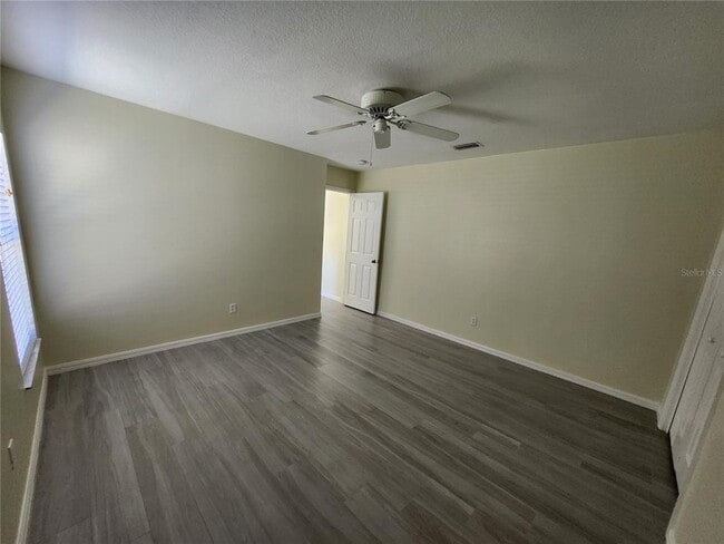 Building Photo - 819 Sandy Trail Pl