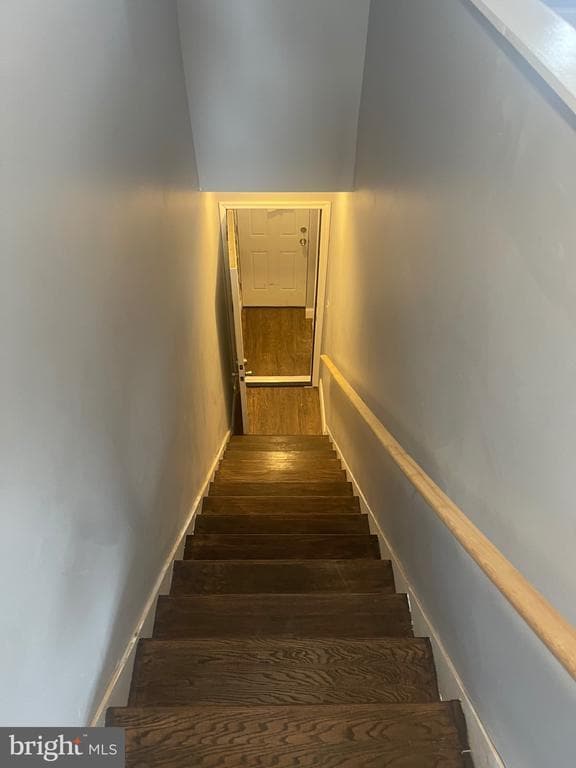 Building Photo - 5618 Appletree St