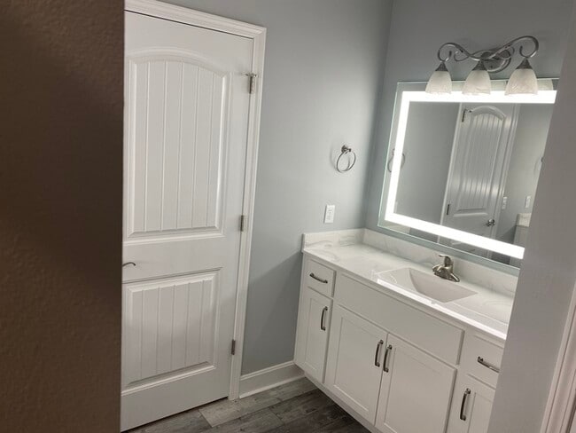 Building Photo - New Construction Rental 2 bdr, 2 bath in g...