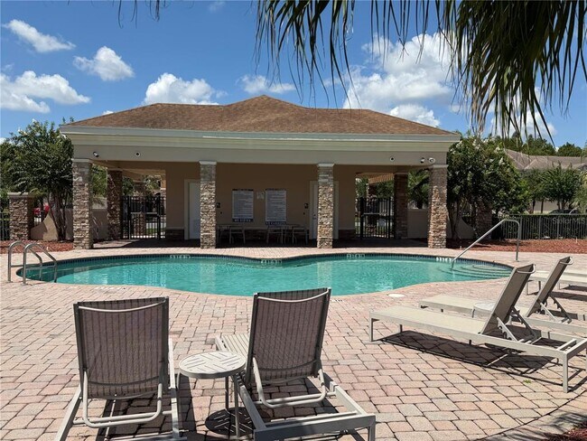 Building Photo - 1550 Portofino Meadows Blvd