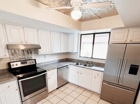 Building Photo - 880 S Village Dr N