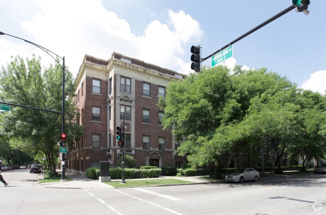 Primary Photo - 5100-5114 S Woodlawn Ave