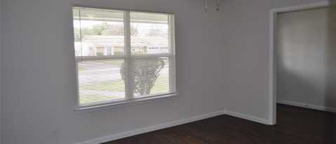 Building Photo - 2232 Shady Brook Dr