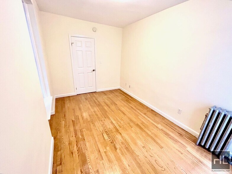 Building Photo - East 84th Street