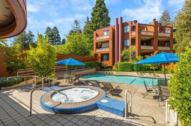 Building Photo - 4250 El Camino Real