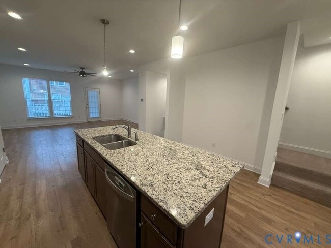 Building Photo - 6932 Leire Ln