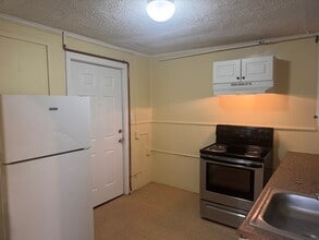 Building Photo - 20 Washington Ave