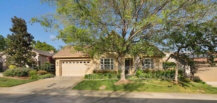 Building Photo - 1143 Bevinger Dr