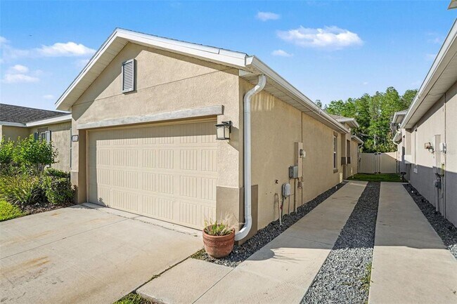 Building Photo - 18267 Turning Leaf Cir