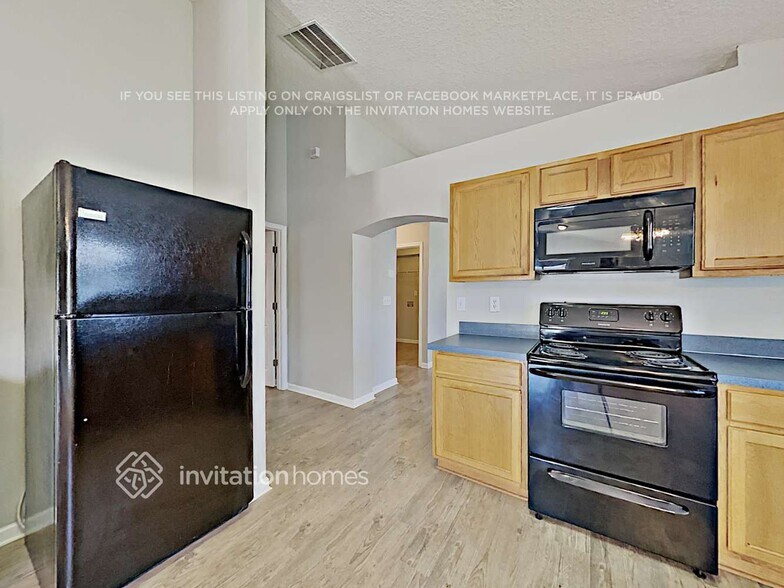 Building Photo - 279 Marisco Way