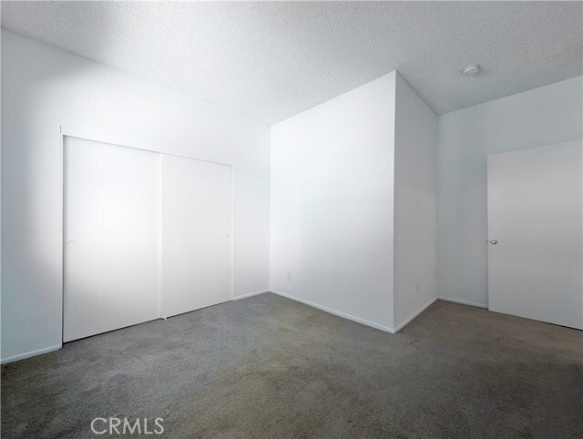 Building Photo - 17312 Chatsworth St