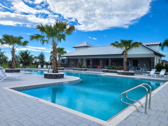 Building Photo - NORTH RIVER RANCH CORNER TOWNHOME! AVAILABE IN MARCH 2026 -LONG TERM LEASE!